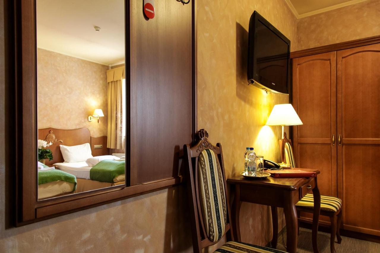 Hotel Ksiecia Jozefa Познань Экстерьер фото